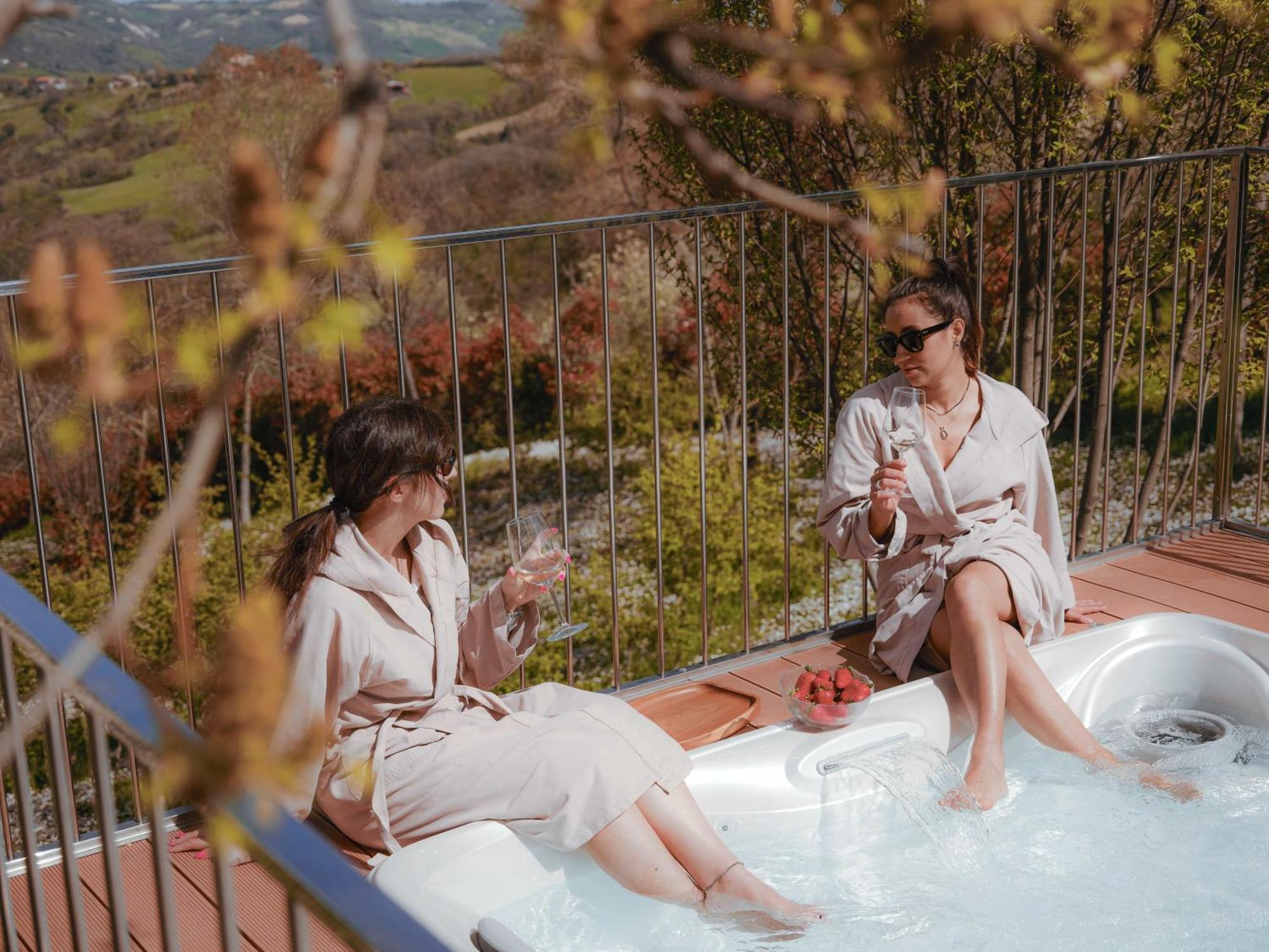 Albergo Diffuso - Il Poggetto Tra Urbino & San Marino Экстерьер фото